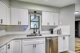 710 -472 Azalea Dr, Hampstead, NC 28443 - Photo 15