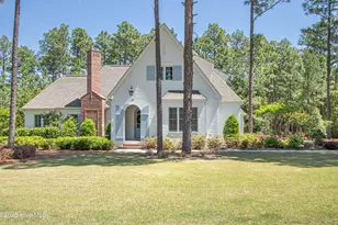 117 Chanticleer Dr, Pinehurst, NC 28374 - Photo 1