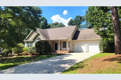 235 W Hedgelawn Way, Southern Pines, NC 28387 - Photo 1