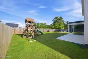 130 Plumtree Ln, Castle Hayne, NC 28429 - Photo 35