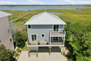 1207 S Topsail Dr, Surf City, NC 28445 - Photo 3