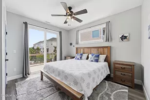 1207 S Topsail Dr, Surf City, NC 28445 - Photo 45