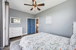 1207 S Topsail Dr, Surf City, NC 28445 - Photo 31