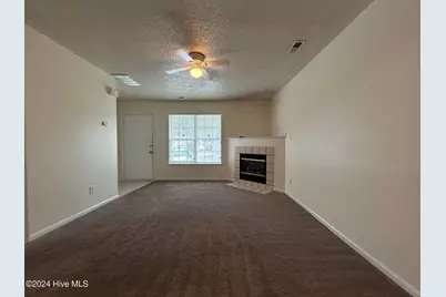 109 Spring Meadow Circle, Jacksonville, NC 28546 - Photo 3