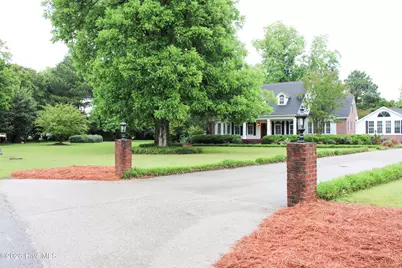 609 Robeson Avenue, Lake Waccamaw, NC 28450 - Photo 51