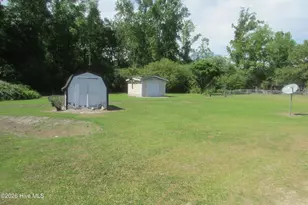 186 Rainbow Rd, Warsaw, NC 28398 - Photo 7