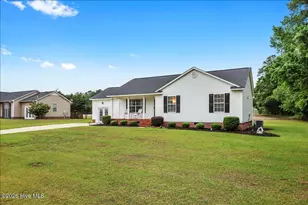 2448 Troy Ct, Kinston, NC 28504 - Photo 3