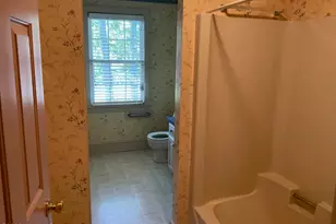 3028 Fox Run Cir, Kinston, NC 28504 - Photo 27