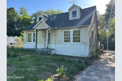 321 Pine Street, Kinston, NC 28501 - Photo 1