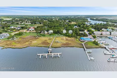 5000 Oquinn Boulevard SE # B, Southport, NC 28461 - Photo 23