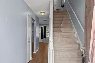 125 Palace Cir, Jacksonville, NC 28546 - Photo 3