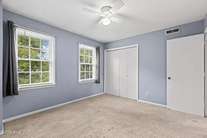 125 Palace Circle, Jacksonville, NC 28546 - Photo 17