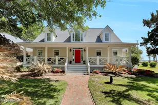 611 Moores Landing Rd, Hampstead, NC 28443 - Photo 1