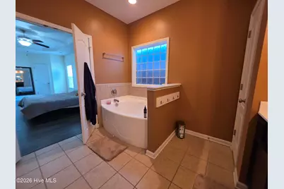 702 Appling Court, Jacksonville, NC 28546 - Photo 17