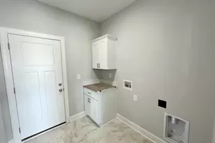 306 E Norwayne Alumni Wy, Fremont, NC 27830 - Photo 17