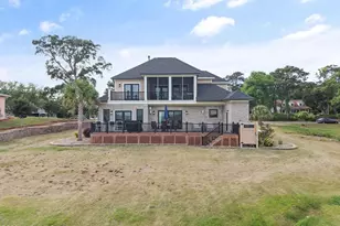 202 River Dr, Southport, NC 28461 - Photo 87