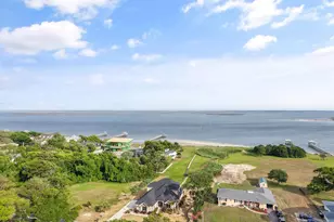 202 River Dr, Southport, NC 28461 - Photo 65