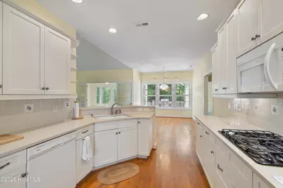 429 Autumn Chase SE, Bolivia, NC 28422 - Photo 17