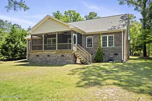 215 Star Hill Dr, Cape Carteret, NC 28584 - Photo 47