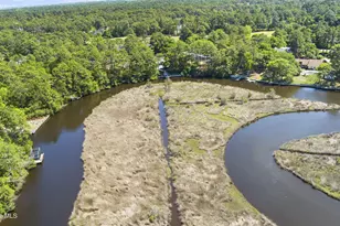 215 Star Hill Dr, Cape Carteret, NC 28584 - Photo 67