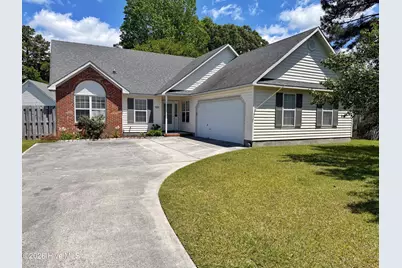 122 Yellowwood Drive, Jacksonville, NC 28546 - Photo 1