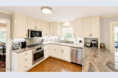 2406 Harbor Island Road, New Bern, NC 28562 - Photo 25