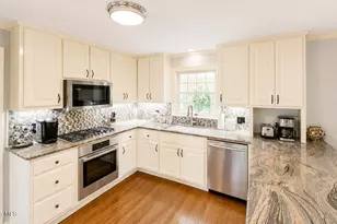2406 Harbor Island Rd, New Bern, NC 28562 - Photo 25