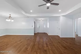 302 Crystal Falls Ct, Jacksonville, NC 28546 - Photo 7