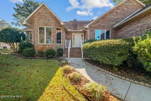 518 Chadwick Shores Dr, Sneads Ferry, NC 28460 - Photo 1