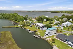 113 Cedar Ln, Cedar Point, NC 28584 - Photo 15
