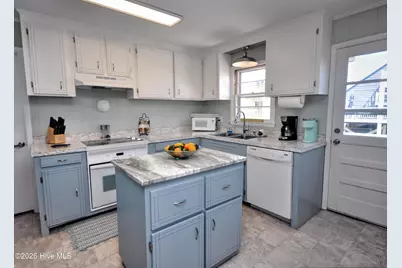 461 E Third Street, Ocean Isle Beach, NC 28469 - Photo 29