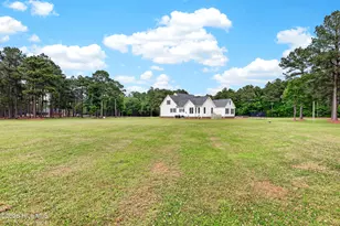 635 Richlands Loop Rd, Richlands, NC 28574 - Photo 47