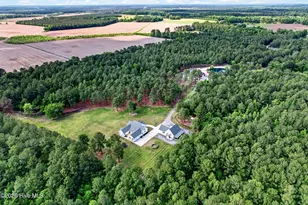 635 Richlands Loop Rd, Richlands, NC 28574 - Photo 69