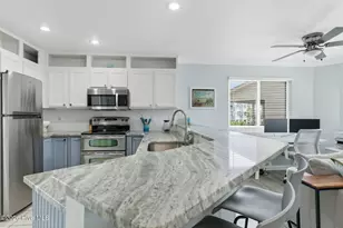 1412 Canal Dr, Carolina Beach, NC 28428 - Photo 15