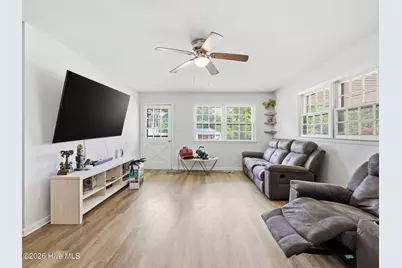103 Arthur Court, Jacksonville, NC 28546 - Photo 9