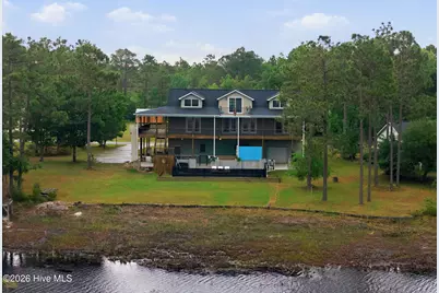 354 W South Shore Drive, Southport, NC 28461 - Photo 5