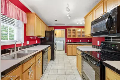 354 W South Shore Drive, Southport, NC 28461 - Photo 15