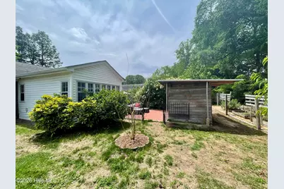 106 W Berkshire Road, Greenville, NC 27858 - Photo 39