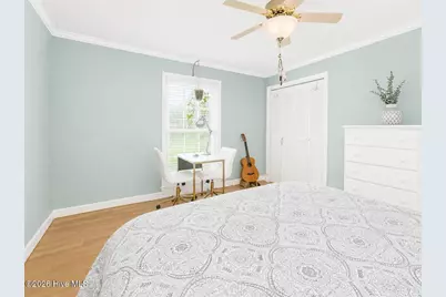 305 Lakeview Avenue, Lake Waccamaw, NC 28450 - Photo 31