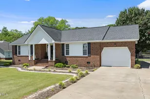 105 Newsome Rd, Goldsboro, NC 27534 - Photo 3