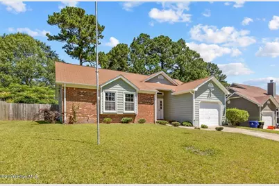 2625 Idlebrook Circle, Piney Green, NC 28544 - Photo 1
