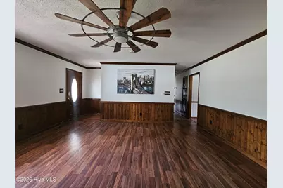 7522 Marie Drive, Fayetteville, NC 28311 - Photo 5