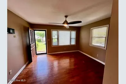 151 Hinton Avenue, Wilmington, NC 28403 - Photo 3