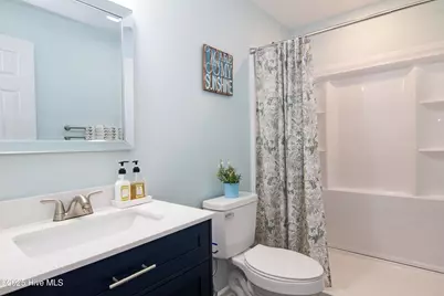 259 N Hills Drive, Southport, NC 28461 - Photo 17