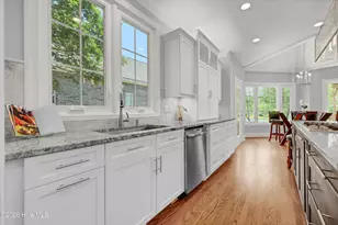 2006 Kenilworth Ln, Wilmington, NC 28405 - Photo 13