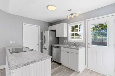 802 Garrison Court, Wilmington, NC 28411 - Photo 11