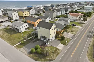 1426 N New River Dr, Surf City, NC 28445 - Photo 37