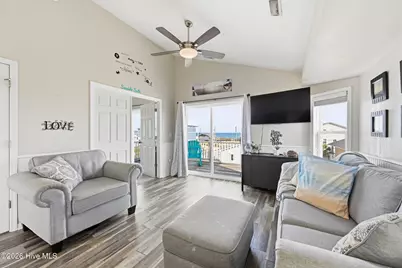 1426 N New River Drive, Surf City, NC 28445 - Photo 7
