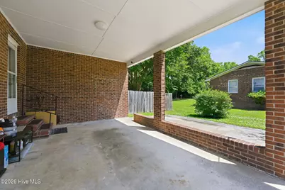 124 Humphrey Boulevard, Richlands, NC 28574 - Photo 5