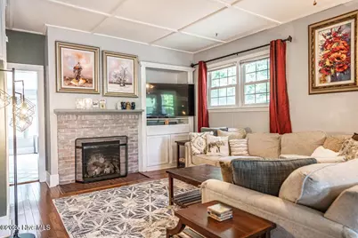 555 N May Street, Southern Pines, NC 28387 - Photo 3